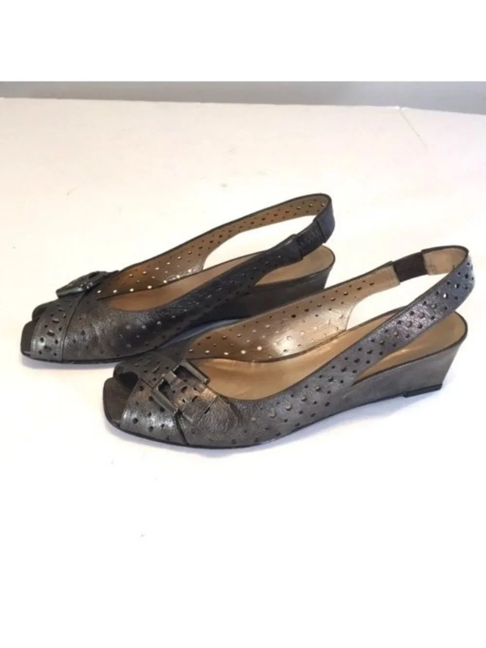 Stuart Weitzman Womens Gray Perforated Leather Wedge Heels Slingback size 6.5